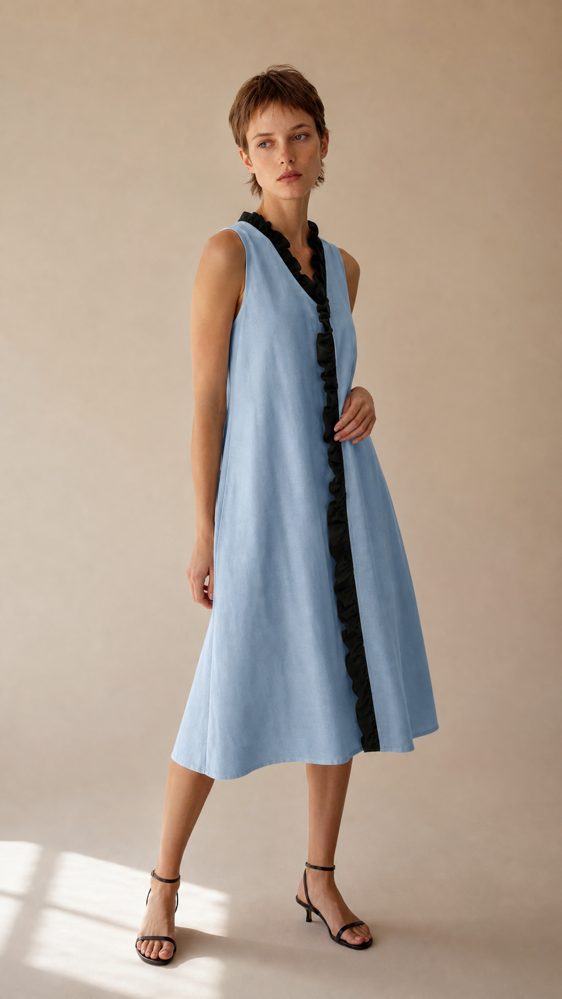 Colette — Robe midi en coton-lin à parement contrastant