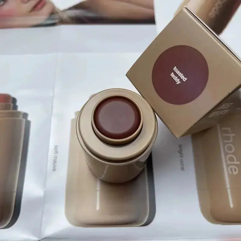 Blush Crème en Stick 2-en-1 Lèvres & Joues – Fini Naturel Lumineux & Hydratant YOUR DESIRE
